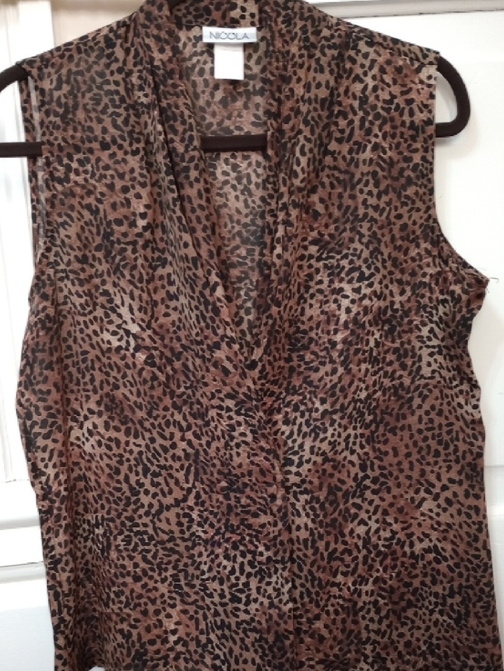 🥰3/$25 VTG NICOLA Brown Leopard Print Sleeveless V-Neck Camisole - Picture 5 of 8